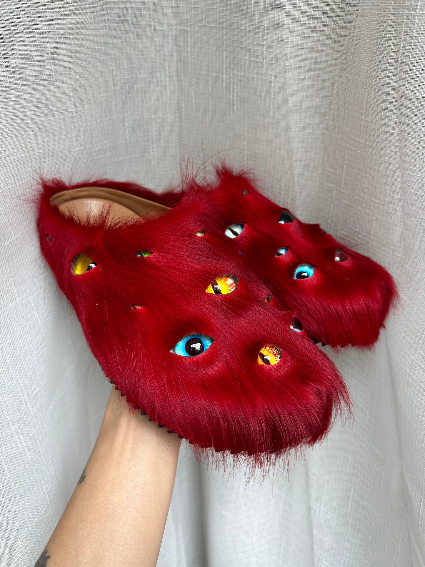 Eyeball Mules - Red