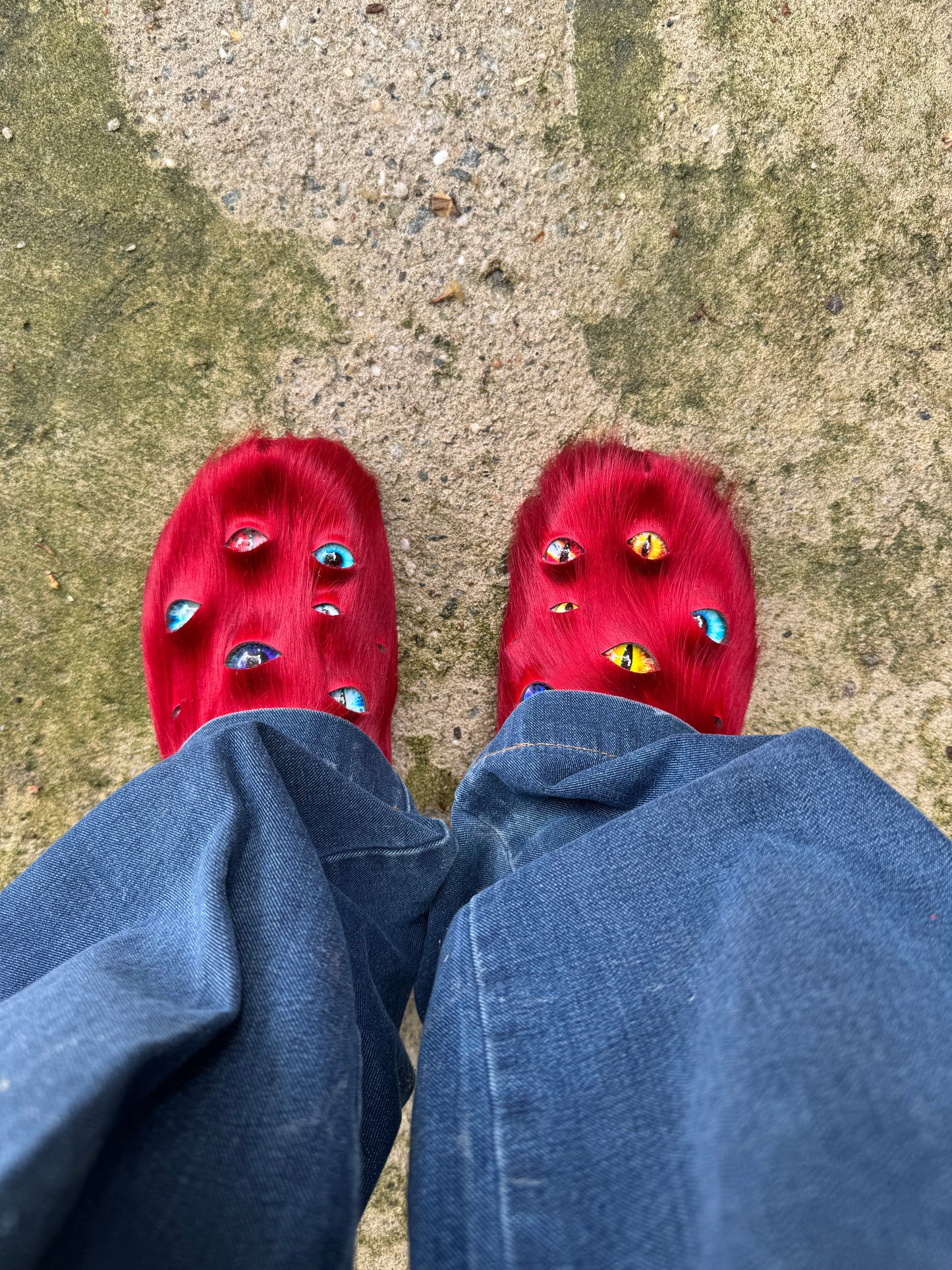 Eyeball Mules - Red