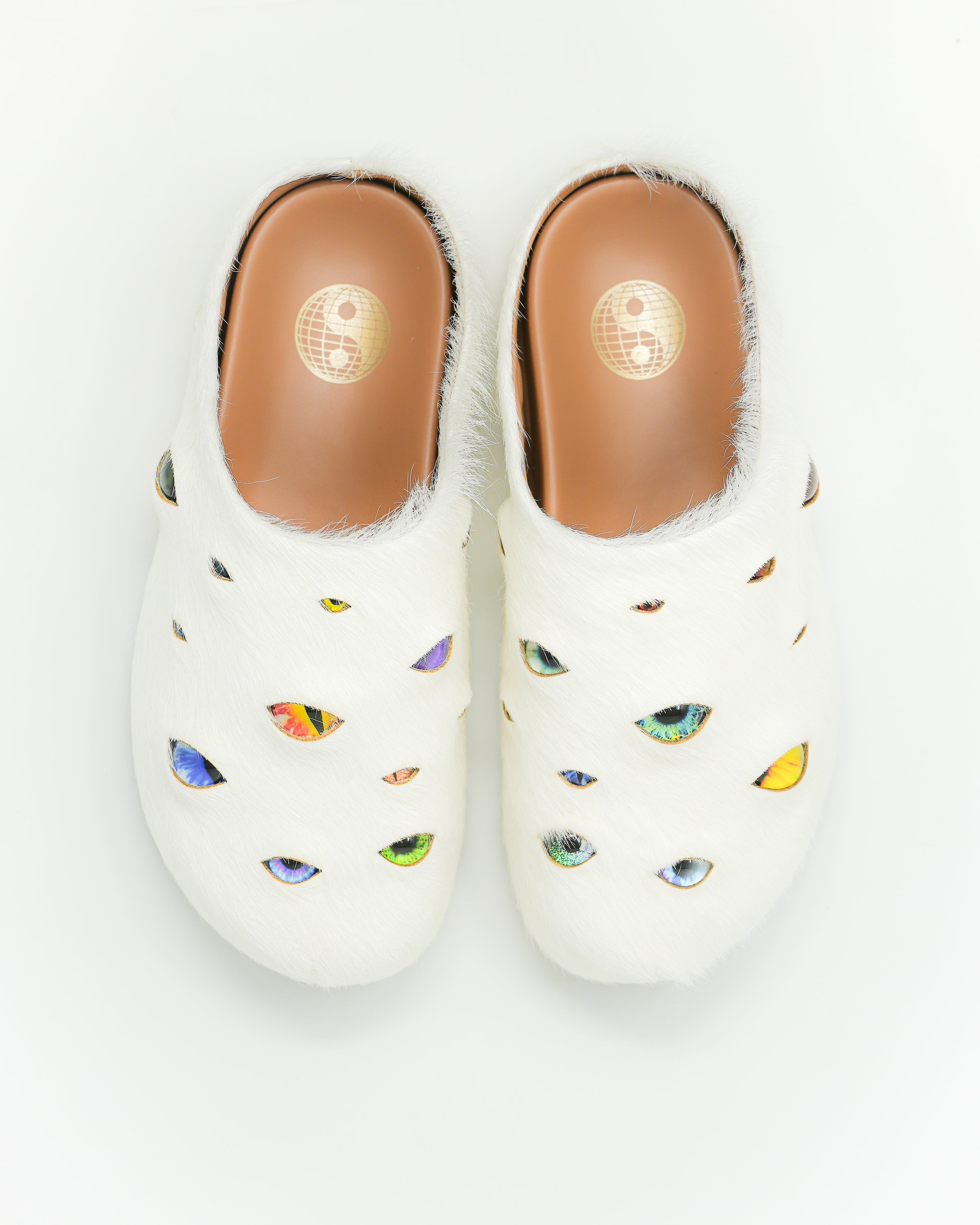 ESENES WORLDWIDE★目玉ミュール　黒 ESENES WORLDWIDE