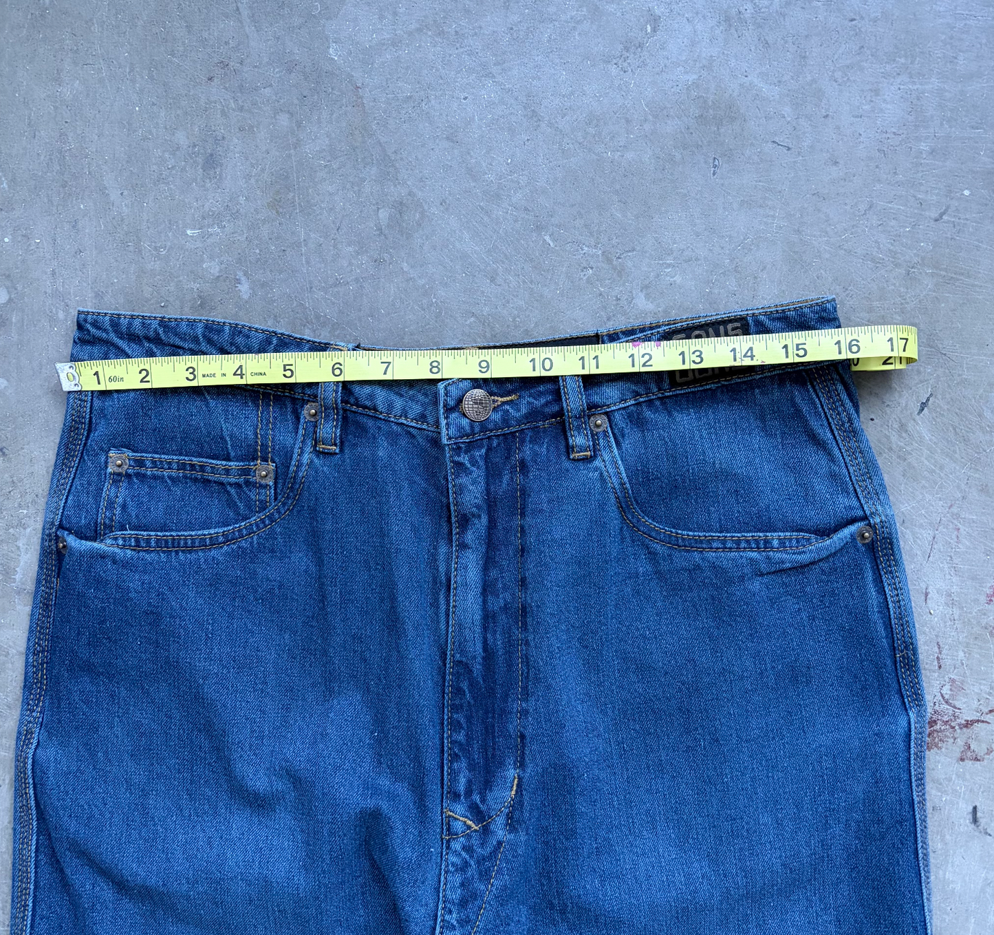 Sample: Esenes Cinched Denim Work Pants