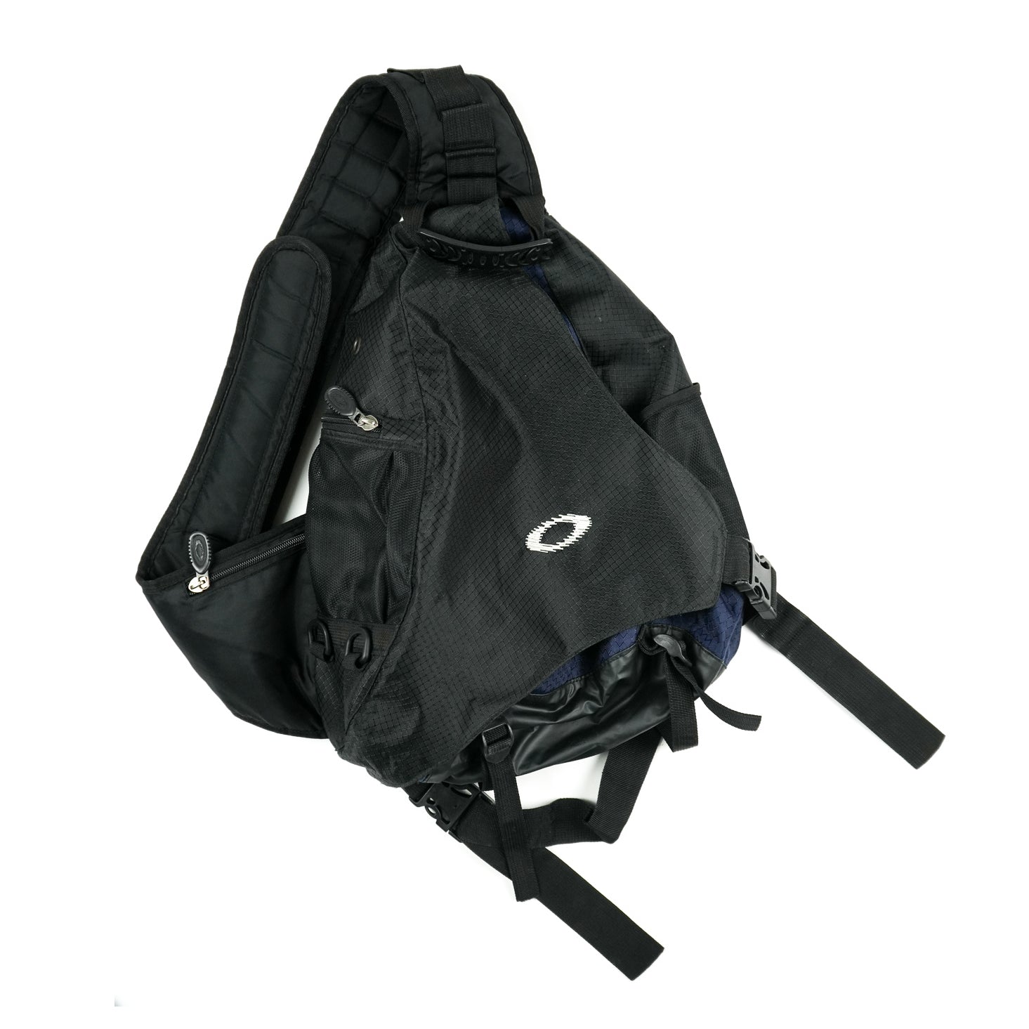 Vintage Oakley Tactical Sling Bag – ESENES WORLDWIDE